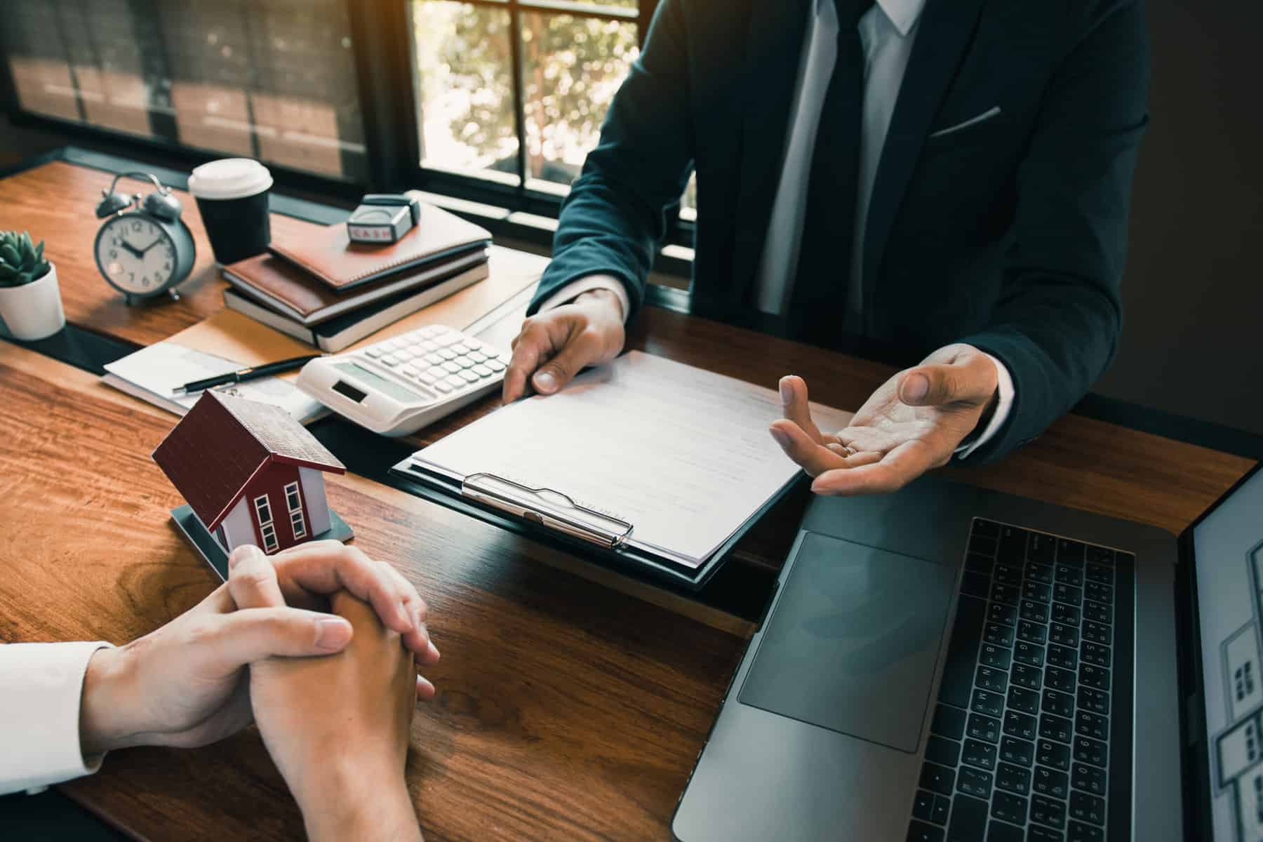7 Powerful Things That Let a Workers' Comp Adjuster Know They'll Probably Win